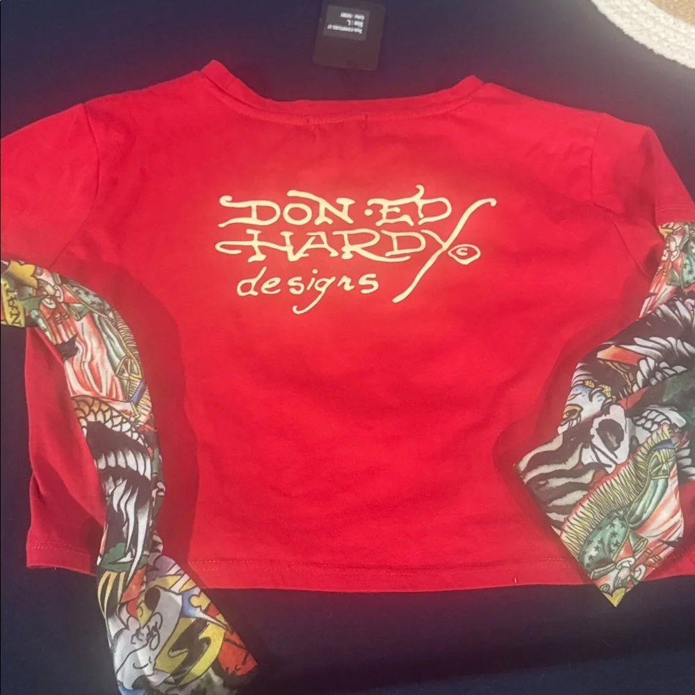 Ed Hardy Red Long Sleeve Graphic crop tee - Picture 5 of 6